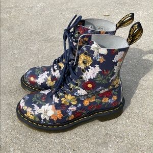 Dr Martens 1460 PASCAL DARCY FLORAL size 5